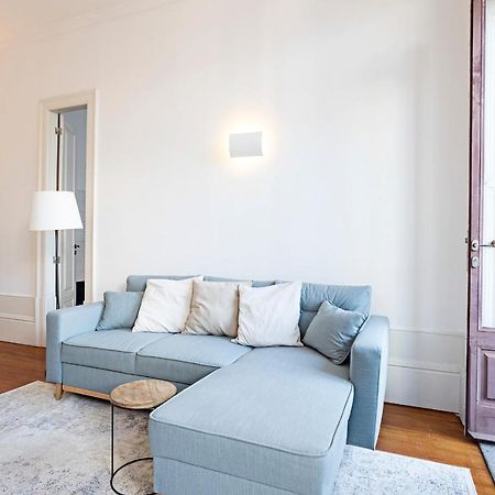 Lovelystay - Aurora Heights Apartment Porto Luaran gambar