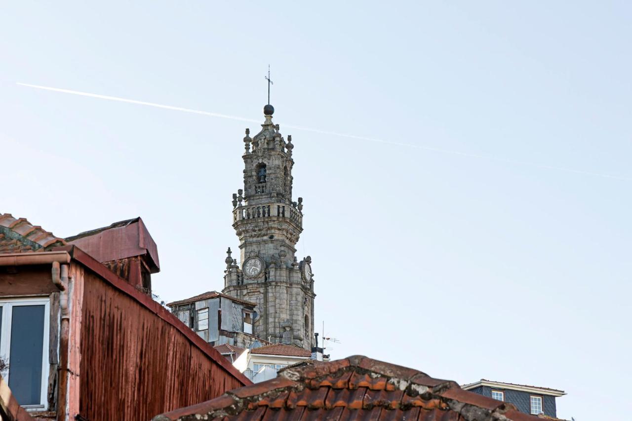 Lovelystay - Aurora Heights Apartment Porto Luaran gambar